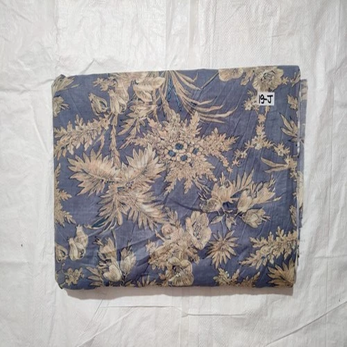 Indian Gray Floral Cotton Dressmaking Sewing Running Craft Cotton Fabric 5 YD