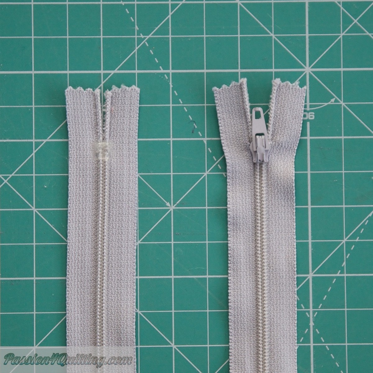 Zipper Conventional 29cm Light Grey