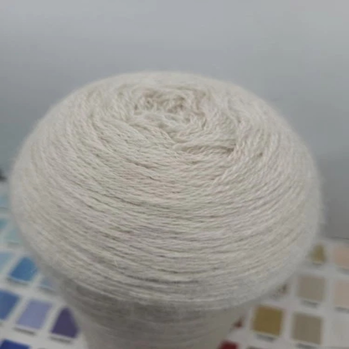 1 lb 10.2 oz Cashmere Yarn Weaving Art Micro Knit  4300 ypp Off White