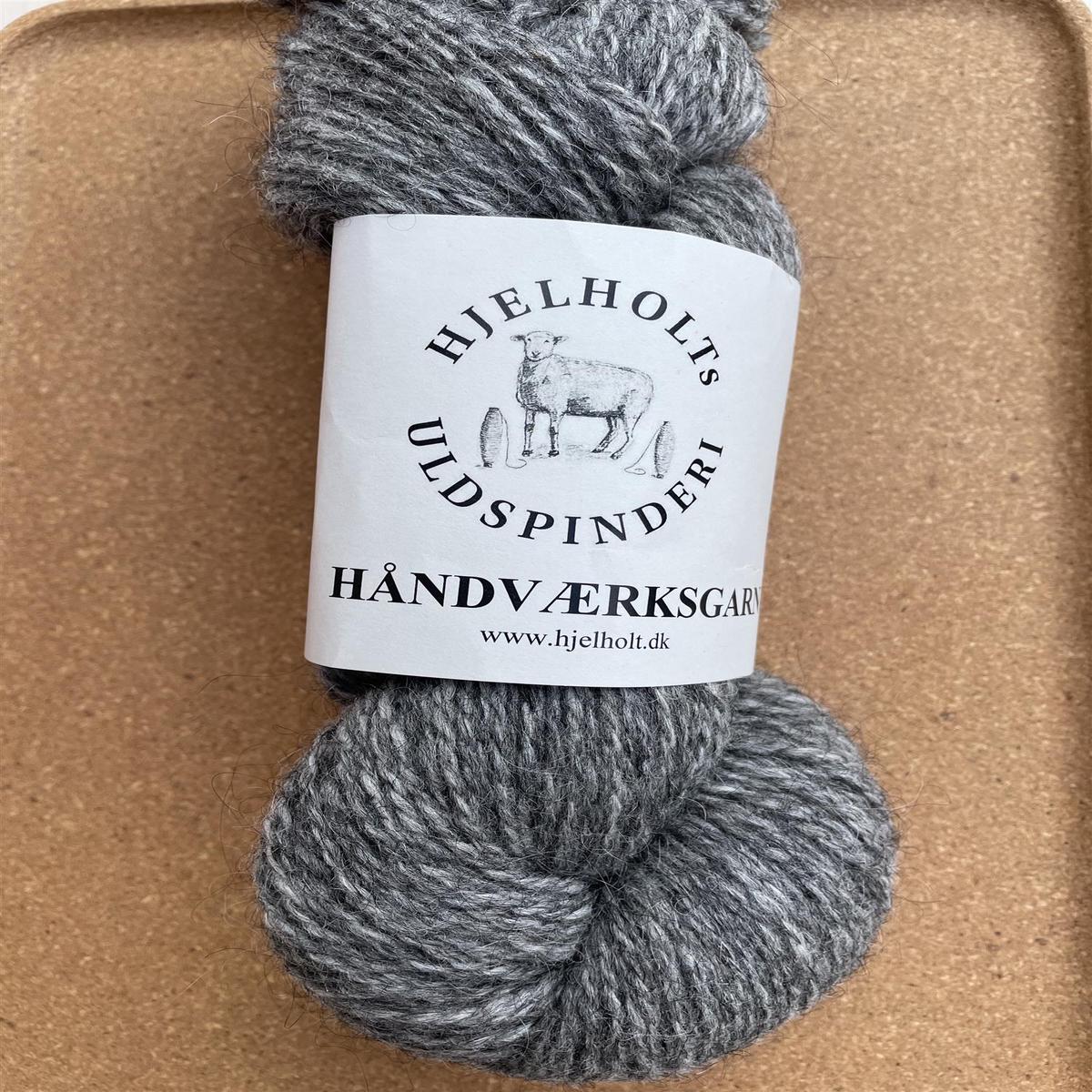 03 Medium gray - Hndvrksgarn
