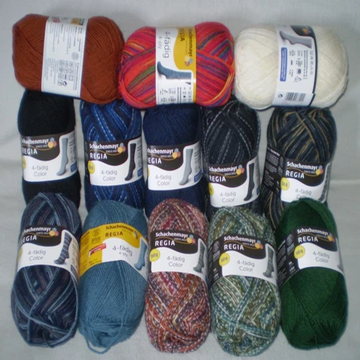 (59/kg) 50gr Regia/Schachenmayr 4 ply/4 x sock wool plain + color
