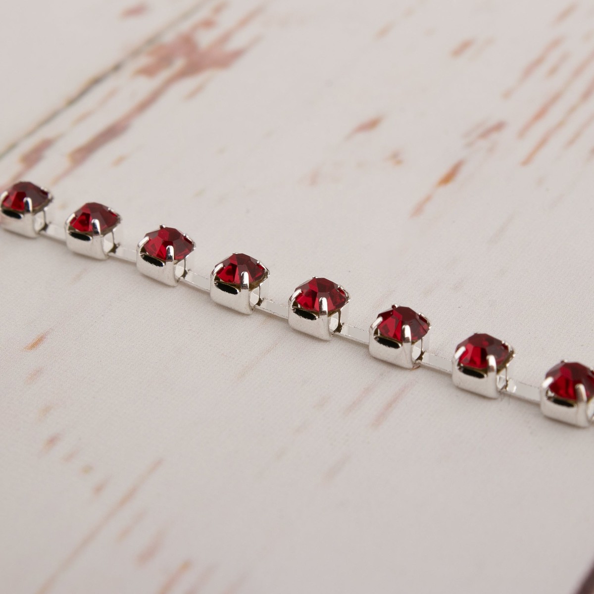 3.5mm Rhinestone Trim - Siam Red