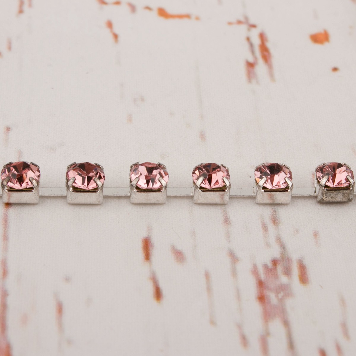4.5mm Rhinestone Trim - Light Rose